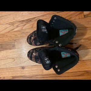 Jeffery Campbell shoe